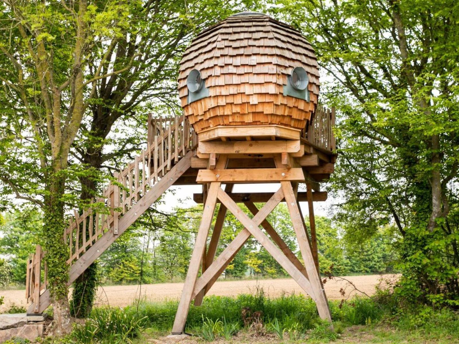 La Ville Es Renais - Ferme Et Maison D'Hotes Insolite Эрки Экстерьер фото